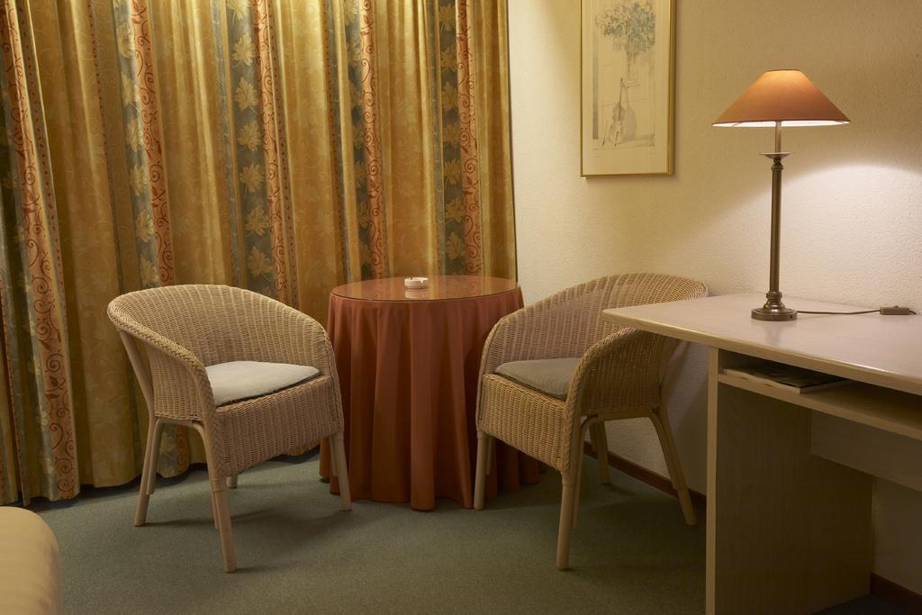 Hotel Heer Hugo 海尔许霍瓦德 客房 照片